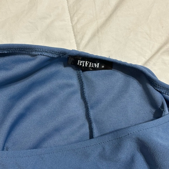 One Shoulder Ruffle Sleeve Dress - Picture 4 of 5